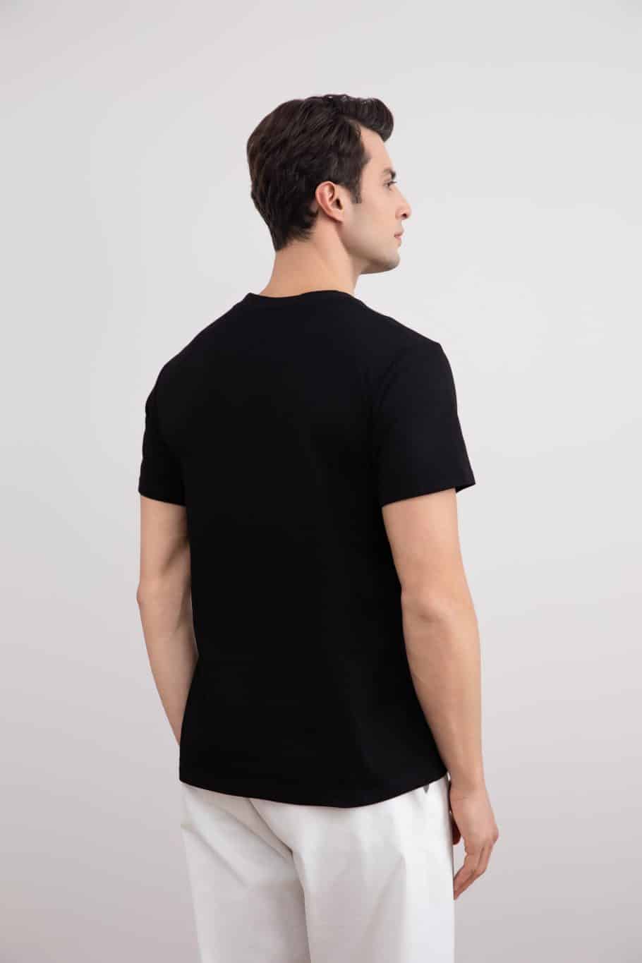 James™ | Casual T-shirt